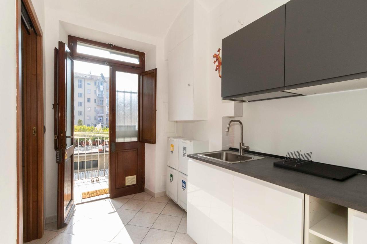 Colourful Flat San Donato Apartamento Turim Exterior foto