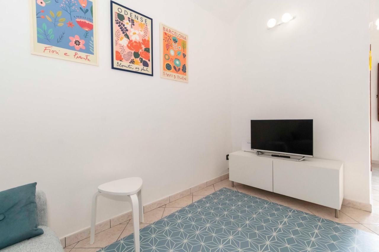 Colourful Flat San Donato Apartamento Turim Exterior foto