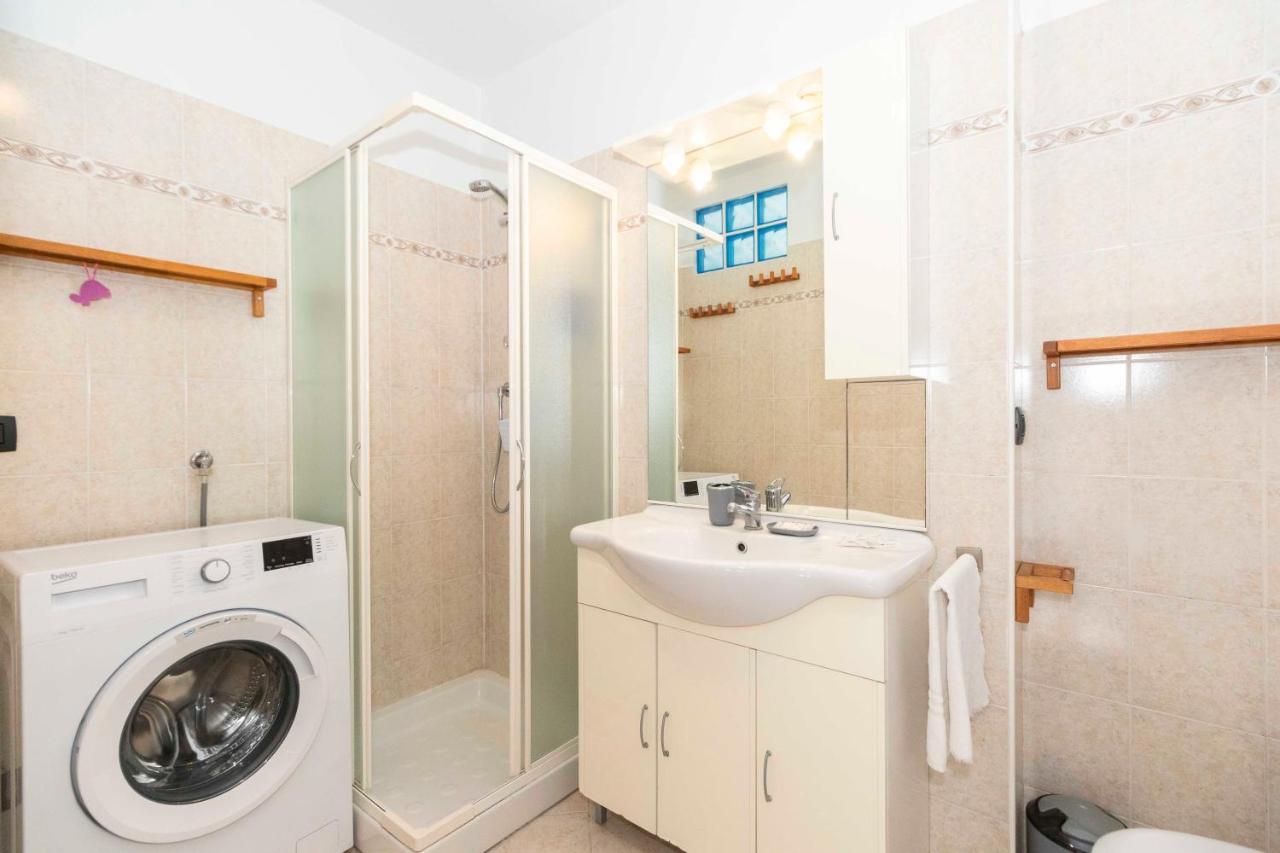 Colourful Flat San Donato Apartamento Turim Exterior foto