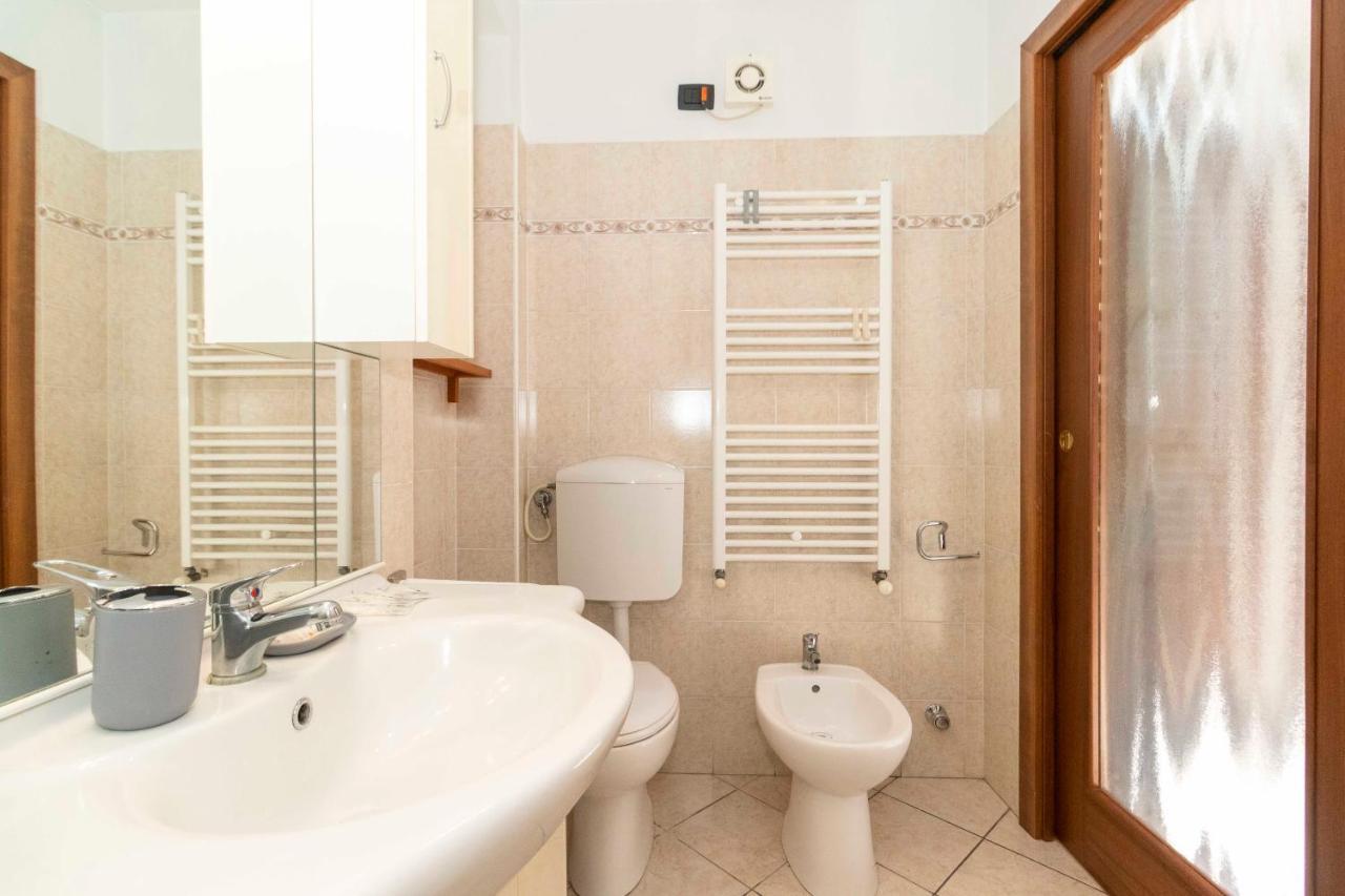 Colourful Flat San Donato Apartamento Turim Exterior foto